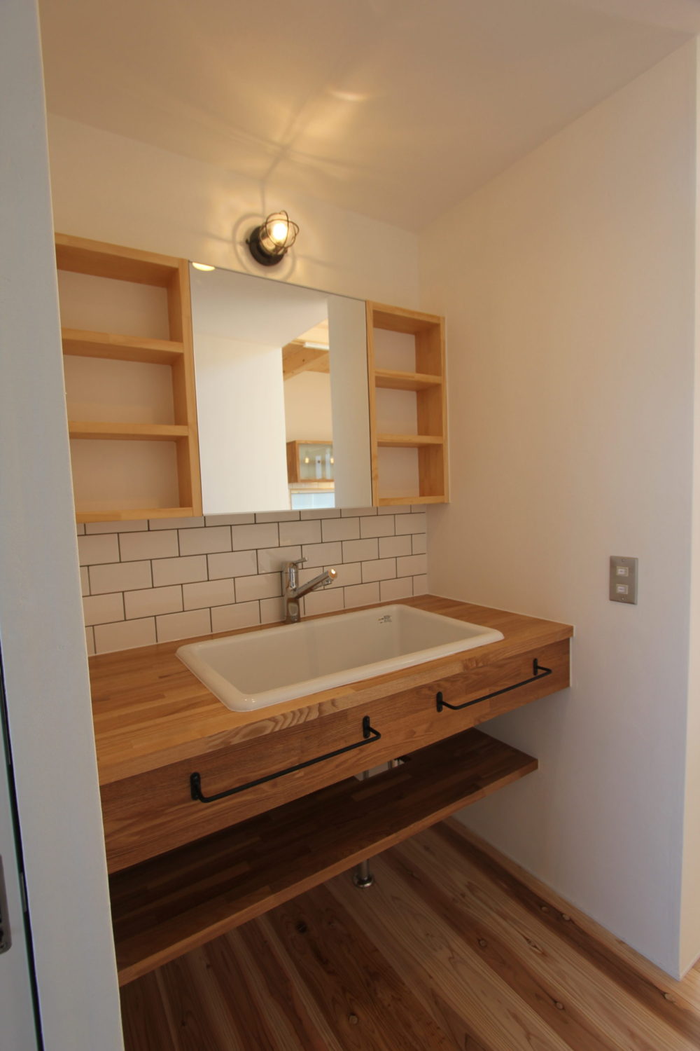 照明器具と明るさについて ベルハウジング